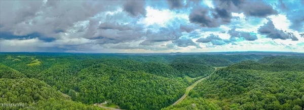 $224,900 | Knob Creek Road, Celina, TN 38551