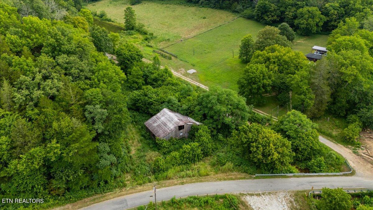 Knob Creek Road Celina, TN 38551 - Photo 4 of 10 IMG_7533