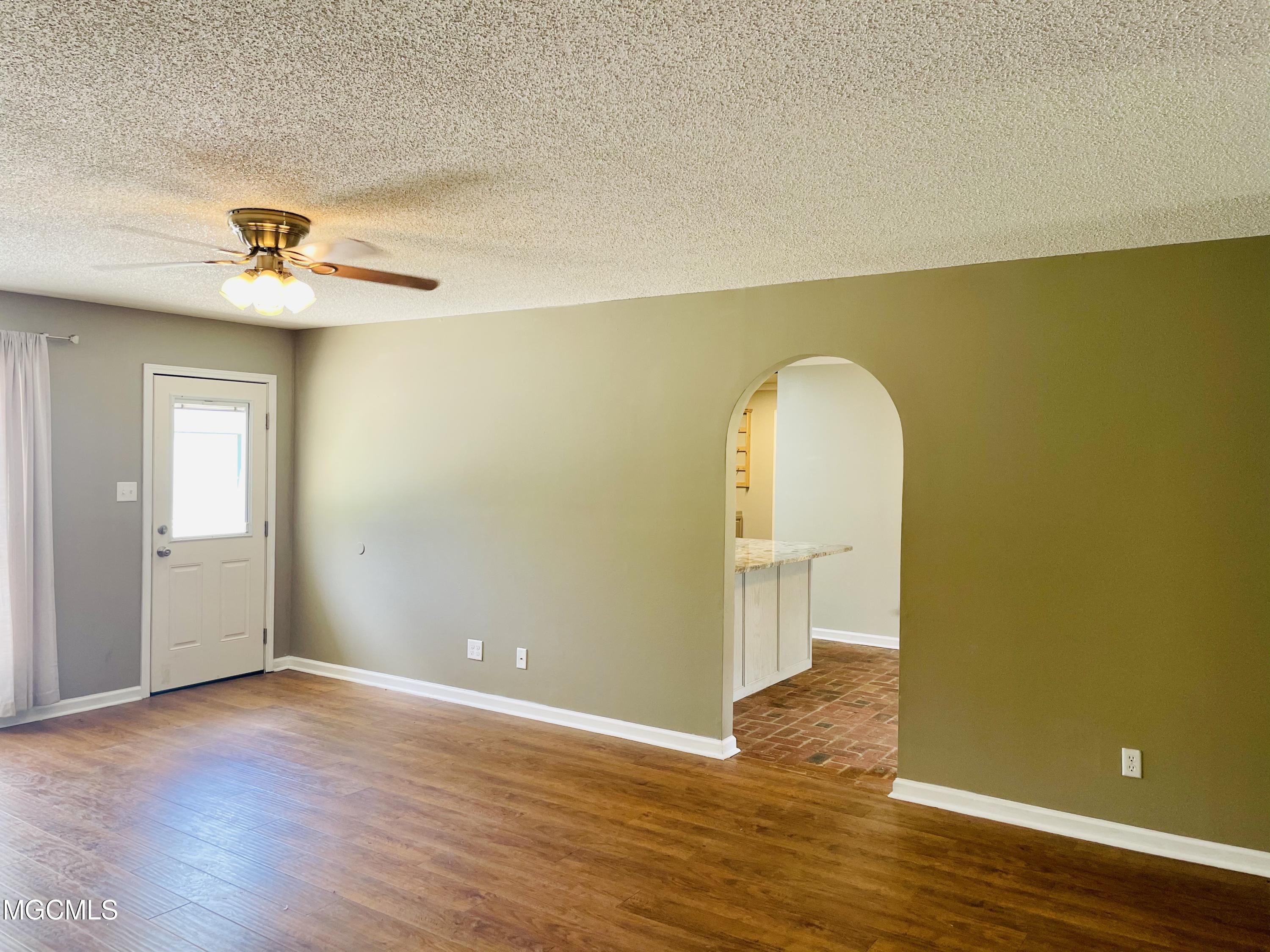 3025 Jerry Davis Road Moss Point, MS 39562 - Photo 16 of 25 E507D9B9-7146-443D-8287-CE6F88069D66
