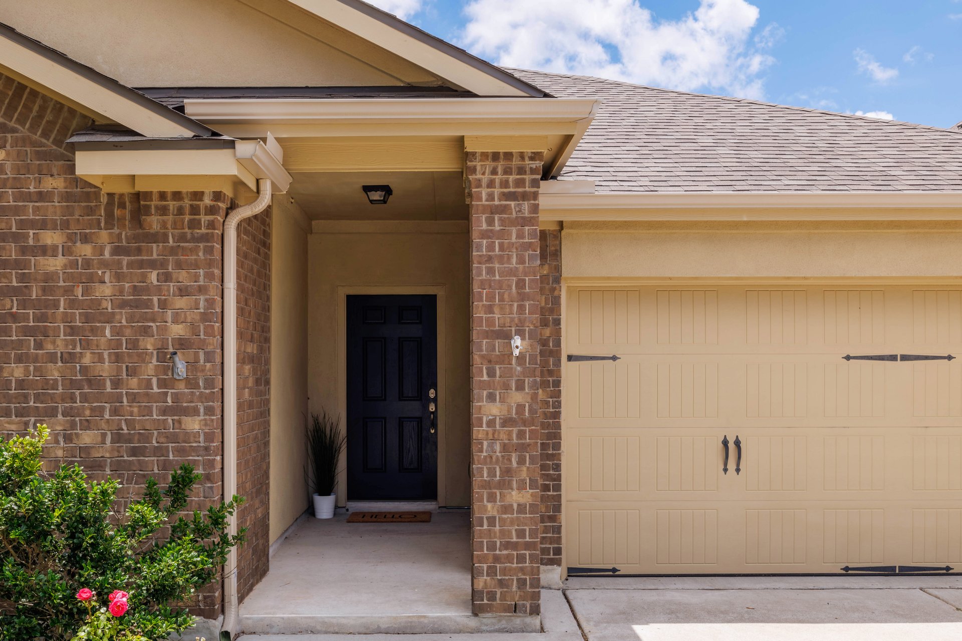 824 Tabernash Leander, TX 78641 - Photo 3 of 32
