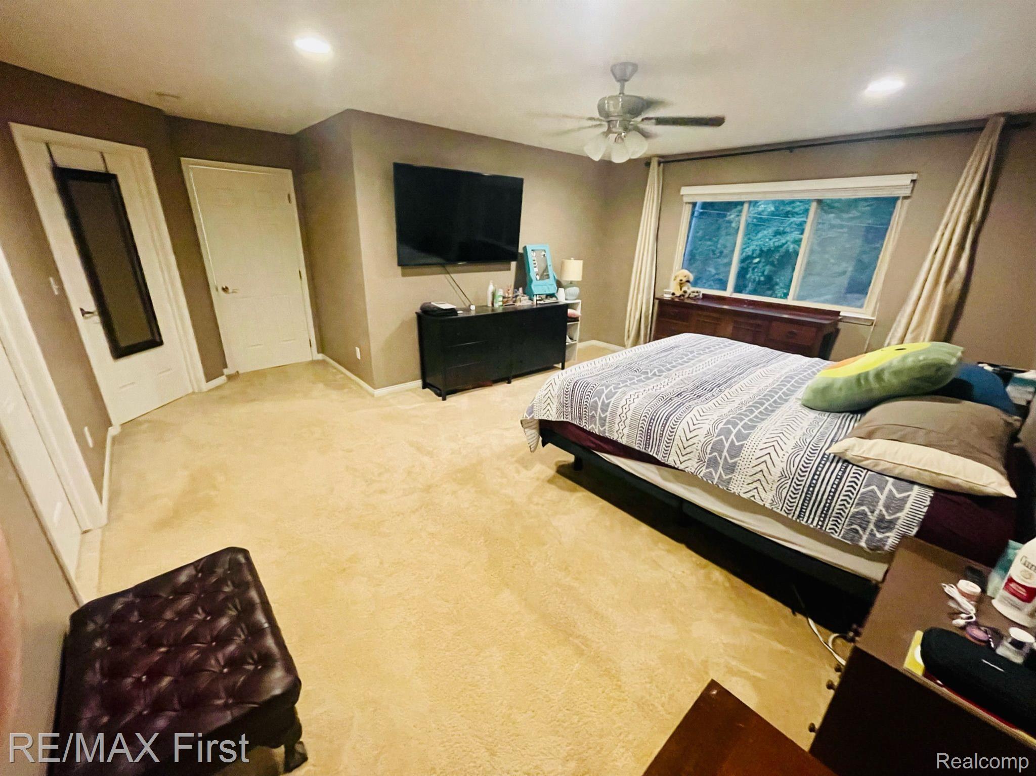 49368 Monte Road New Baltimore, MI 48047 - Photo 18 of 29 Gallery Image 18