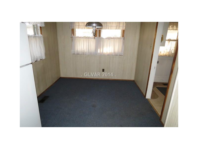 6 Cedar Ruth, NV 89319 - Photo 4 of 12 Dining Room.