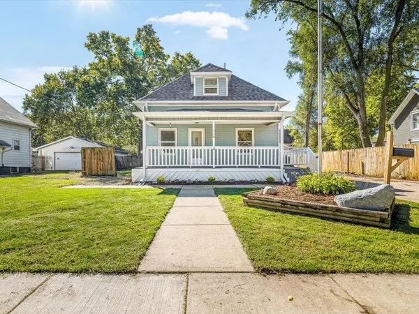 $178,000 | 516 Illinois Street, South Beloit, IL 61080