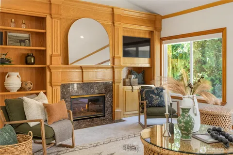 $1,625,000 | 20843 Southeast 123rd Street, Issaquah, WA 98027