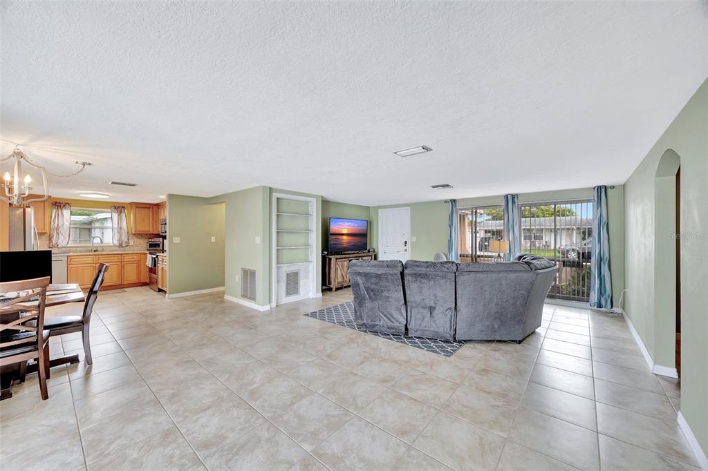 7314 Parrot Drive Port Richey, FL 34668 - Photo 6 of 32 Gallery Image 6