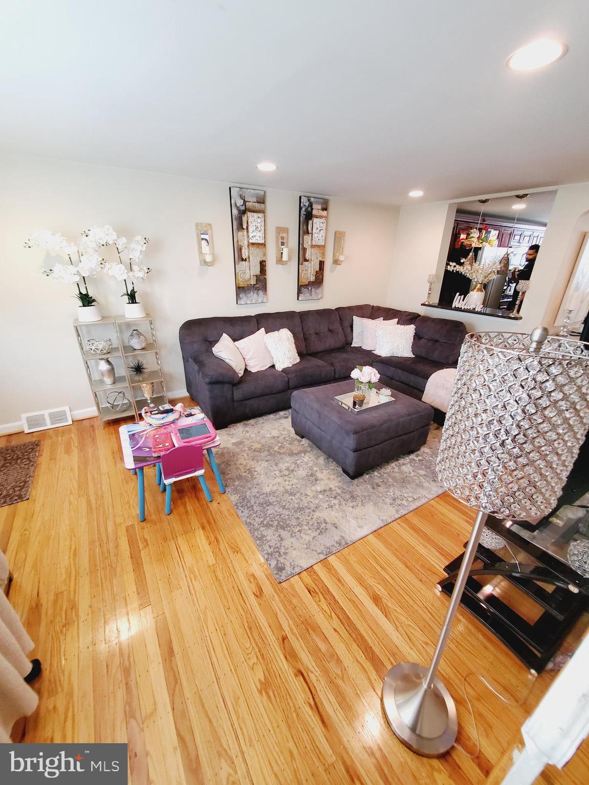 1613 Farrington Road Philadelphia, PA 19151 - Photo 7 of 50 Gallery Image 7