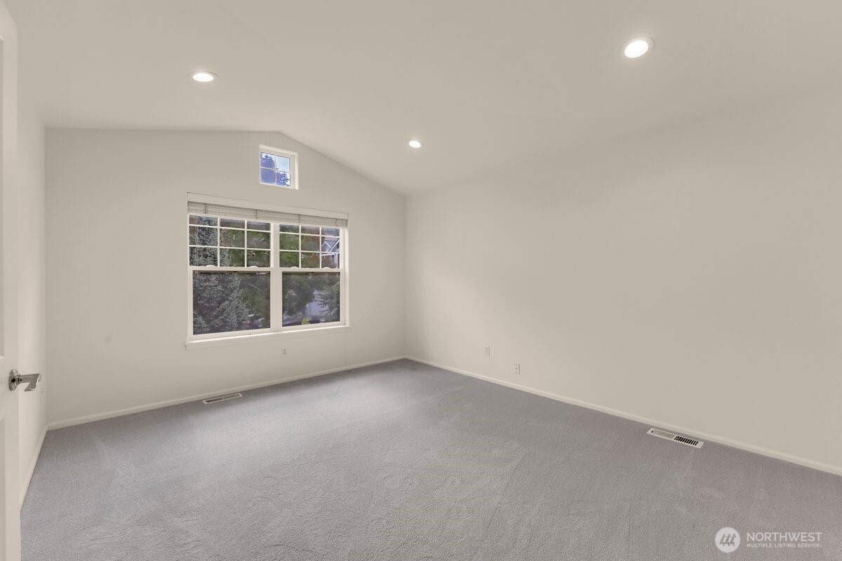 23004 12th Drive Southeast Bothell, WA 98021 - Photo 26 of 40 Gallery Image 26