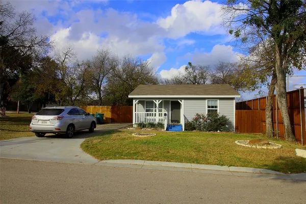a view of a house with a patio