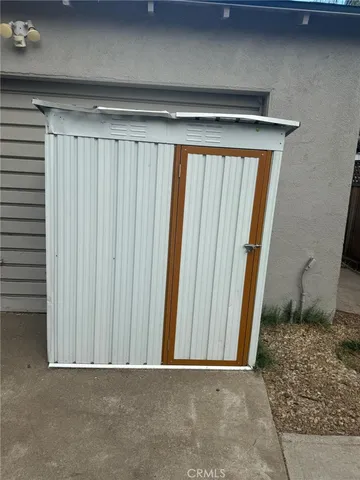 $1,495 | 6938 1/2 Topeka Drive, Reseda, CA 91335