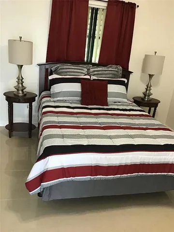 a view of entryway and hall