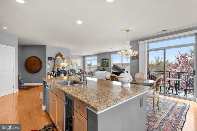 $1,200,000 | 66 Franklin Street, Unit 411, Annapolis, MD 21401