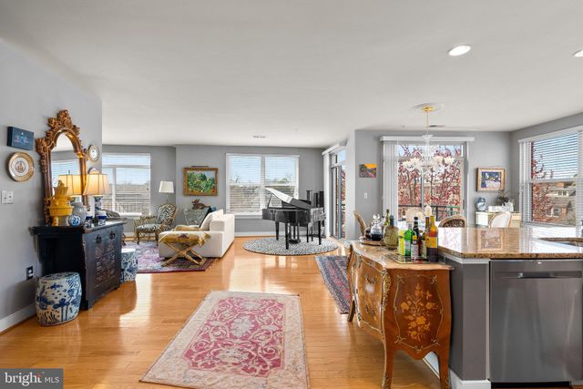 $1,200,000 | 66 Franklin Street, Unit 411, Annapolis, MD 21401