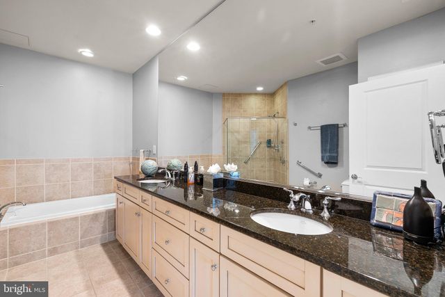 $1,200,000 | 66 Franklin Street, Unit 411, Annapolis, MD 21401