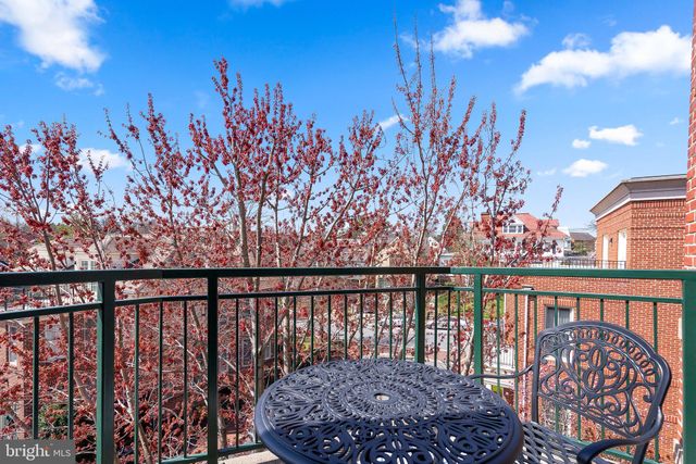 $1,200,000 | 66 Franklin Street, Unit 411, Annapolis, MD 21401