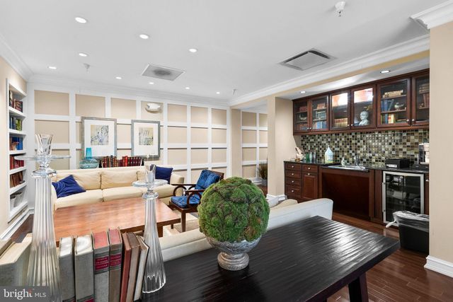 $1,200,000 | 66 Franklin Street, Unit 411, Annapolis, MD 21401