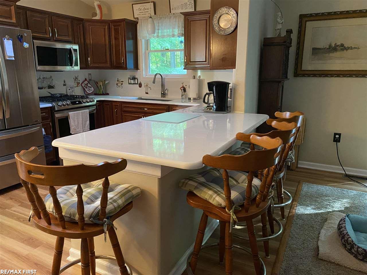 9568 Amy Road Algonac, MI 48001 - Photo 8 of 30 50077012-7.JPG