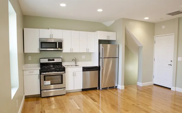 $3,450 | 4 Kearsarge Avenue, Unit 1, Boston, MA 02119