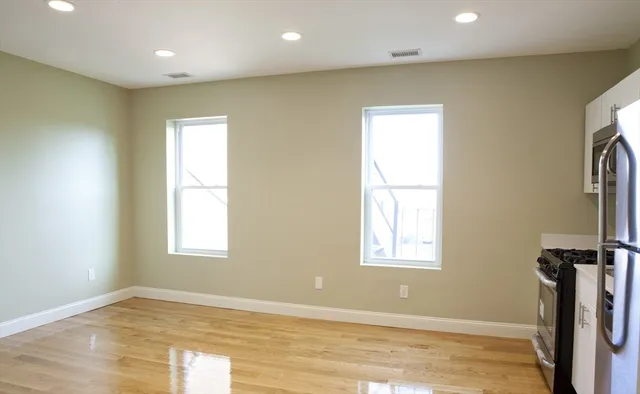 $3,450 | 4 Kearsarge Avenue, Unit 1, Boston, MA 02119