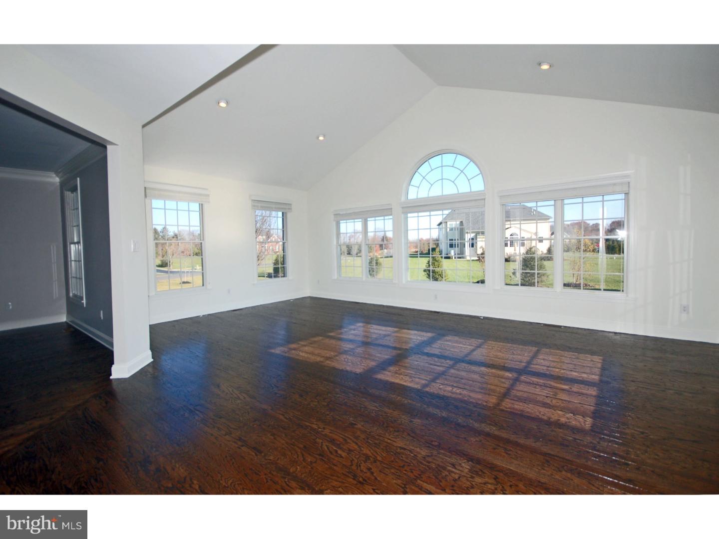 3 Ridgeview Way Allentown, NJ 08501 - Photo 4 of 25 Gallery Image 4