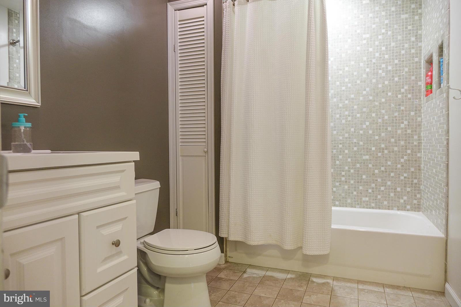 16721 Hampton Road Williamsport, MD 21795 - Photo 13 of 30 Bath