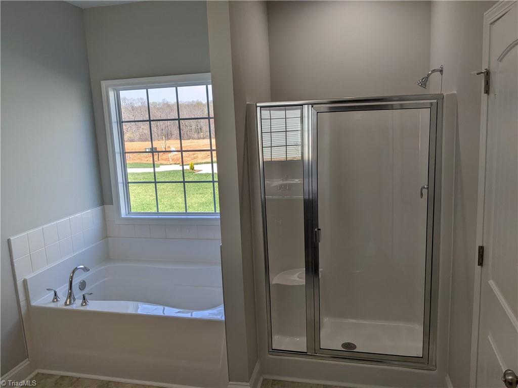 124 Breaking Dawn Road, Unit 84 Lexington, NC 27295 - Photo 6 of 11 Gallery Image 6