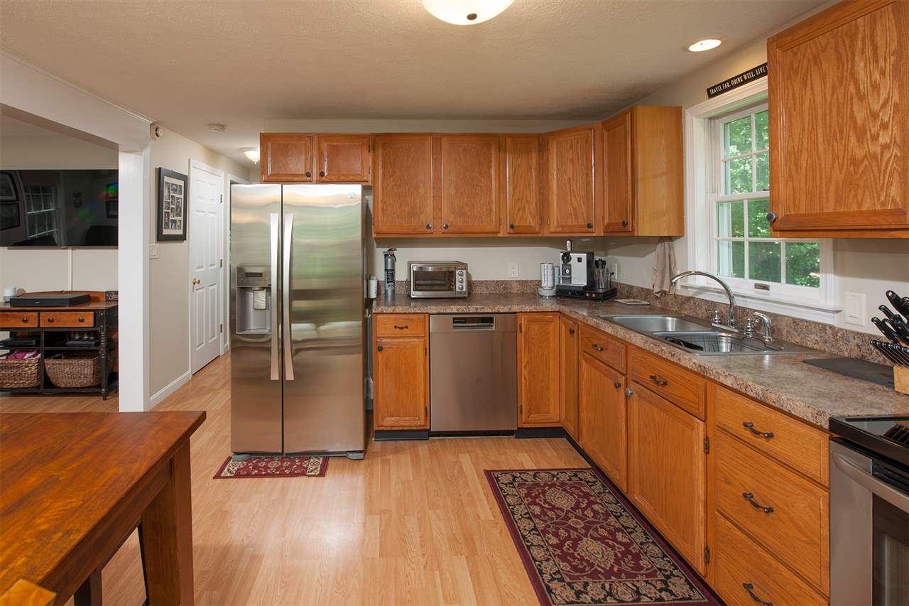 150 Sherborne Road Barrington, NH 03825 - Photo 7 of 30