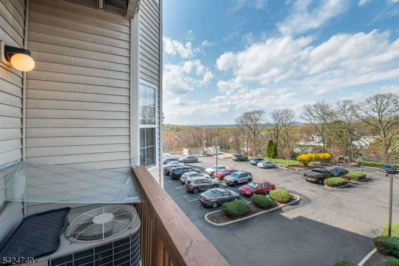 375 Rifle Camp Road, Unit 202 Woodland Park, NJ 07424 - Photo 3 of 17