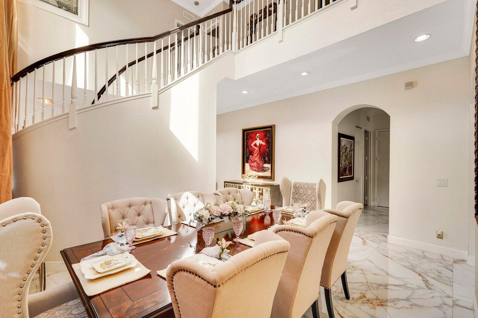 599 Cresta Circle West Palm Beach, FL 33413 - Photo 13 of 56 a living room with furniture