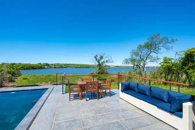 $6,295,000 | 113 South Edgemere Street, Montauk, NY 11954
