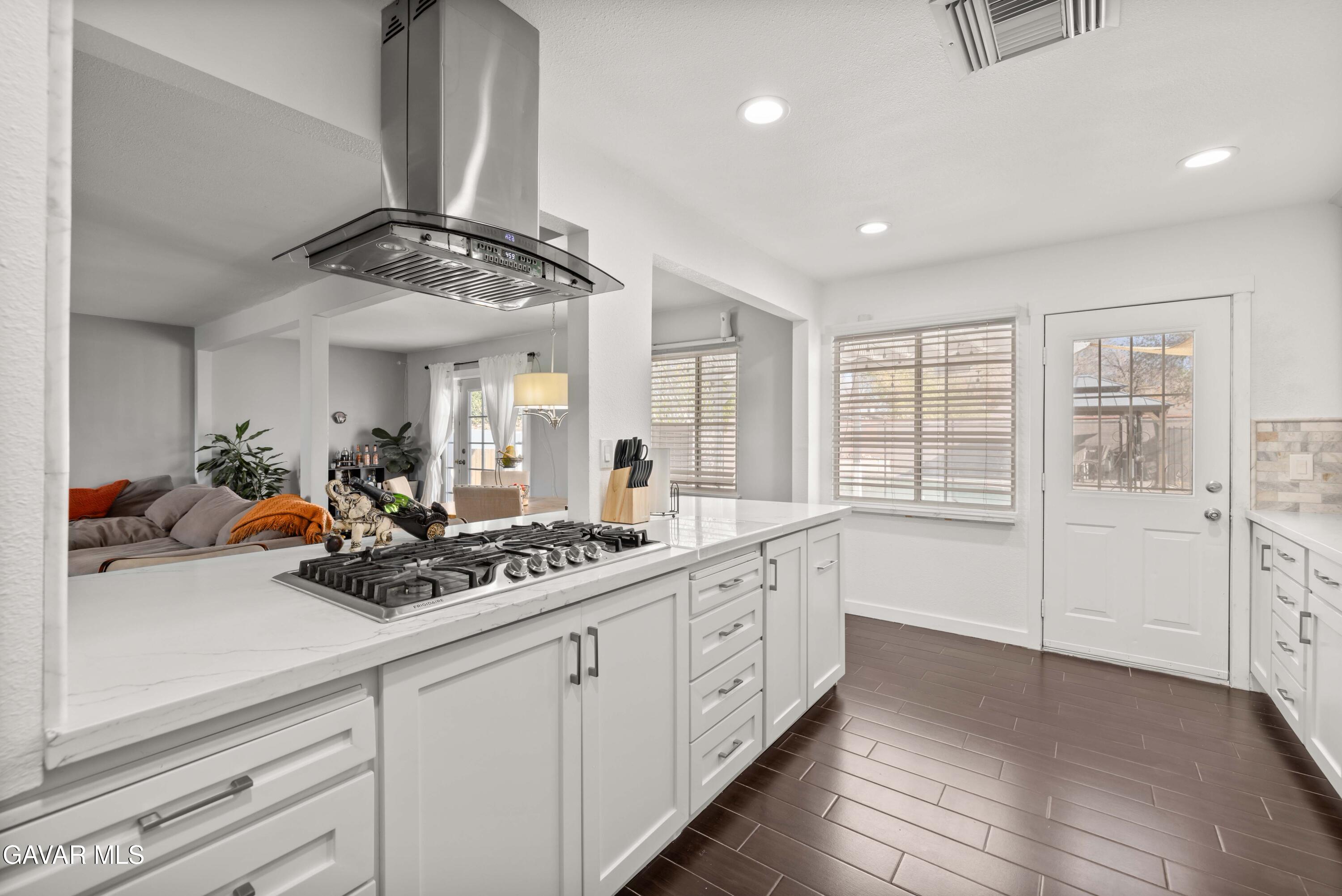 45026 16th Street West Lancaster, CA 93534 - Photo 15 of 37 45026 16th St W-15