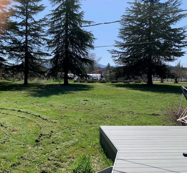 4450 Leonard Road Grants Pass, OR 97527 - Photo 26 of 39 large yard