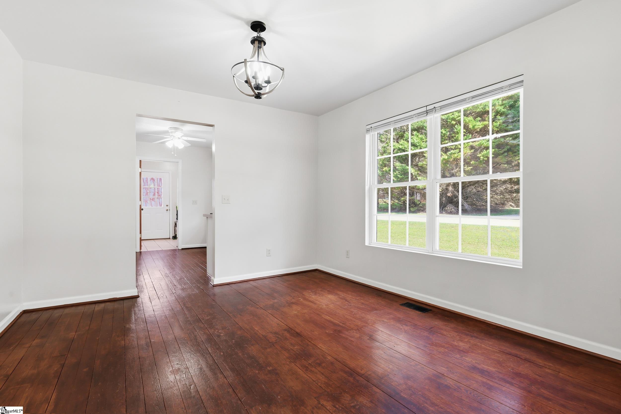 421 Hotrod Lane Walhalla, SC 29691 - Photo 11 of 37