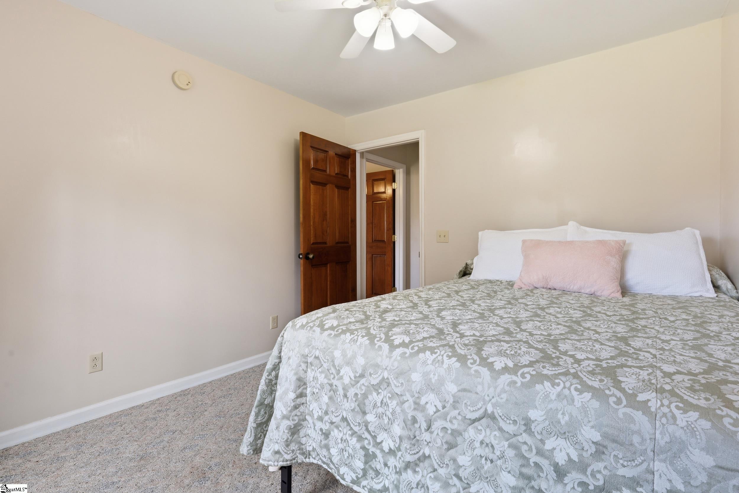 421 Hotrod Lane Walhalla, SC 29691 - Photo 17 of 37