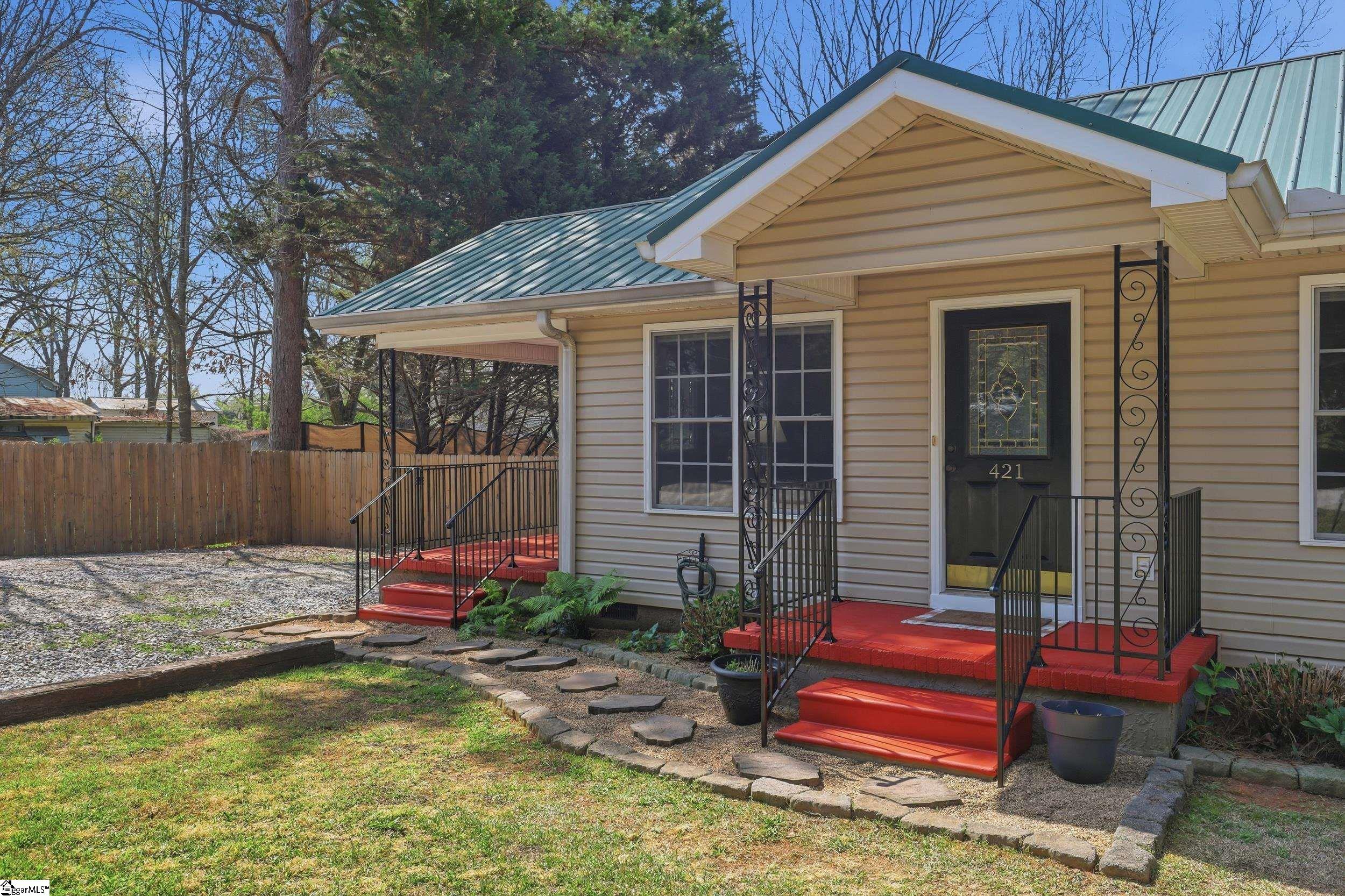 421 Hotrod Lane Walhalla, SC 29691 - Photo 2 of 37