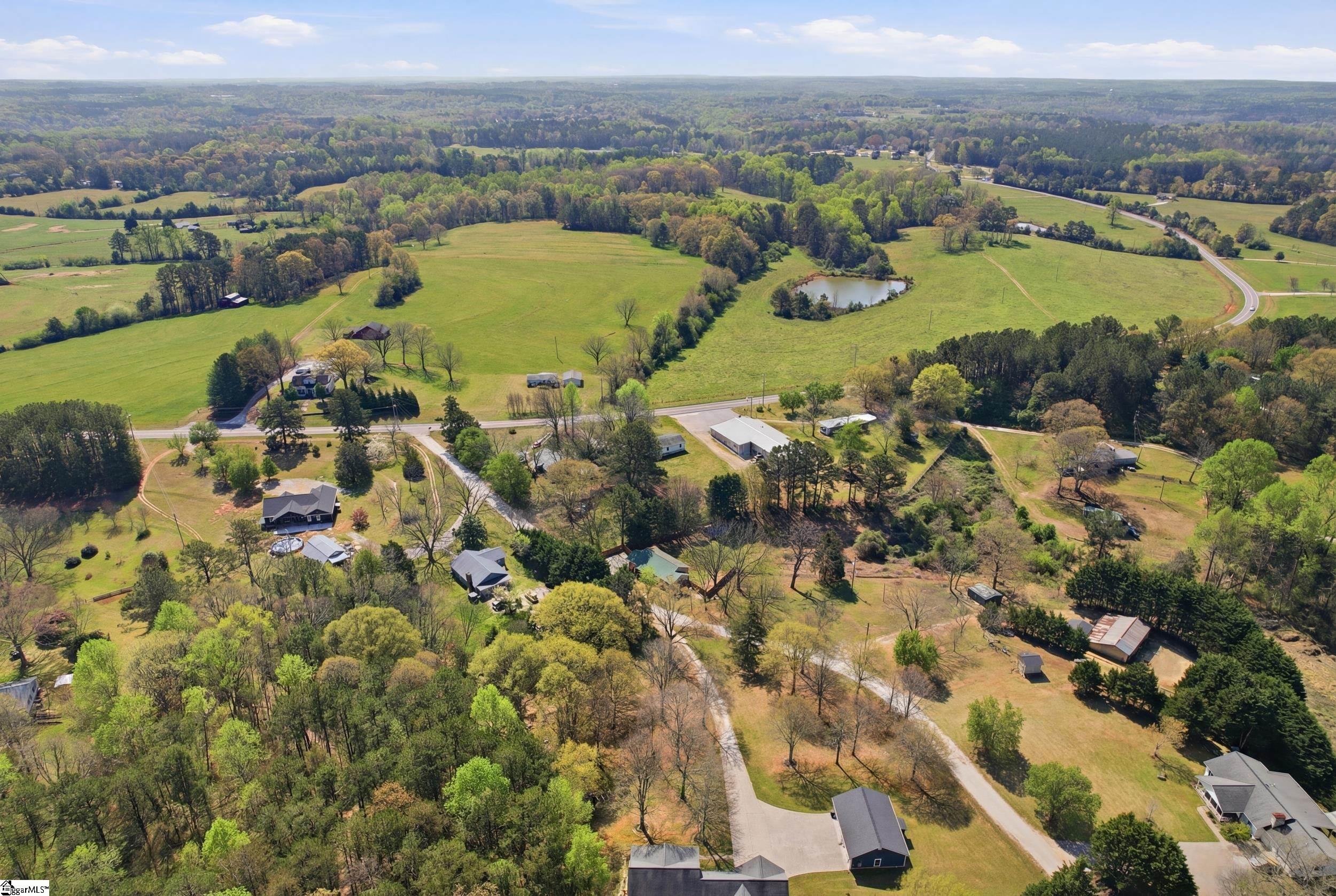 421 Hotrod Lane Walhalla, SC 29691 - Photo 35 of 37