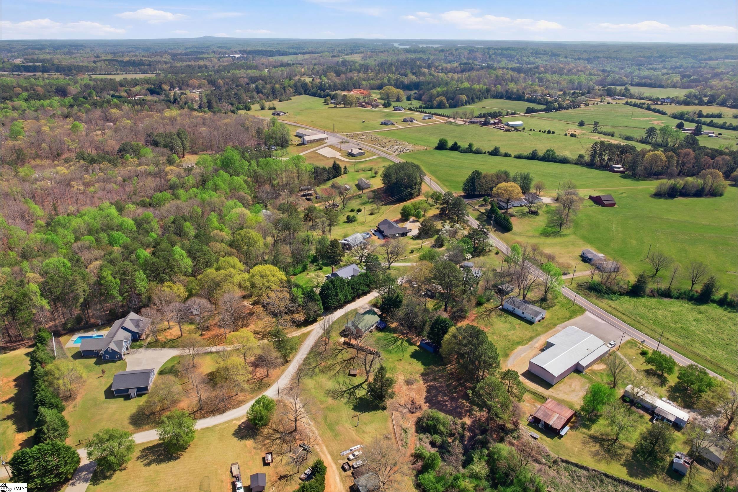 421 Hotrod Lane Walhalla, SC 29691 - Photo 36 of 37