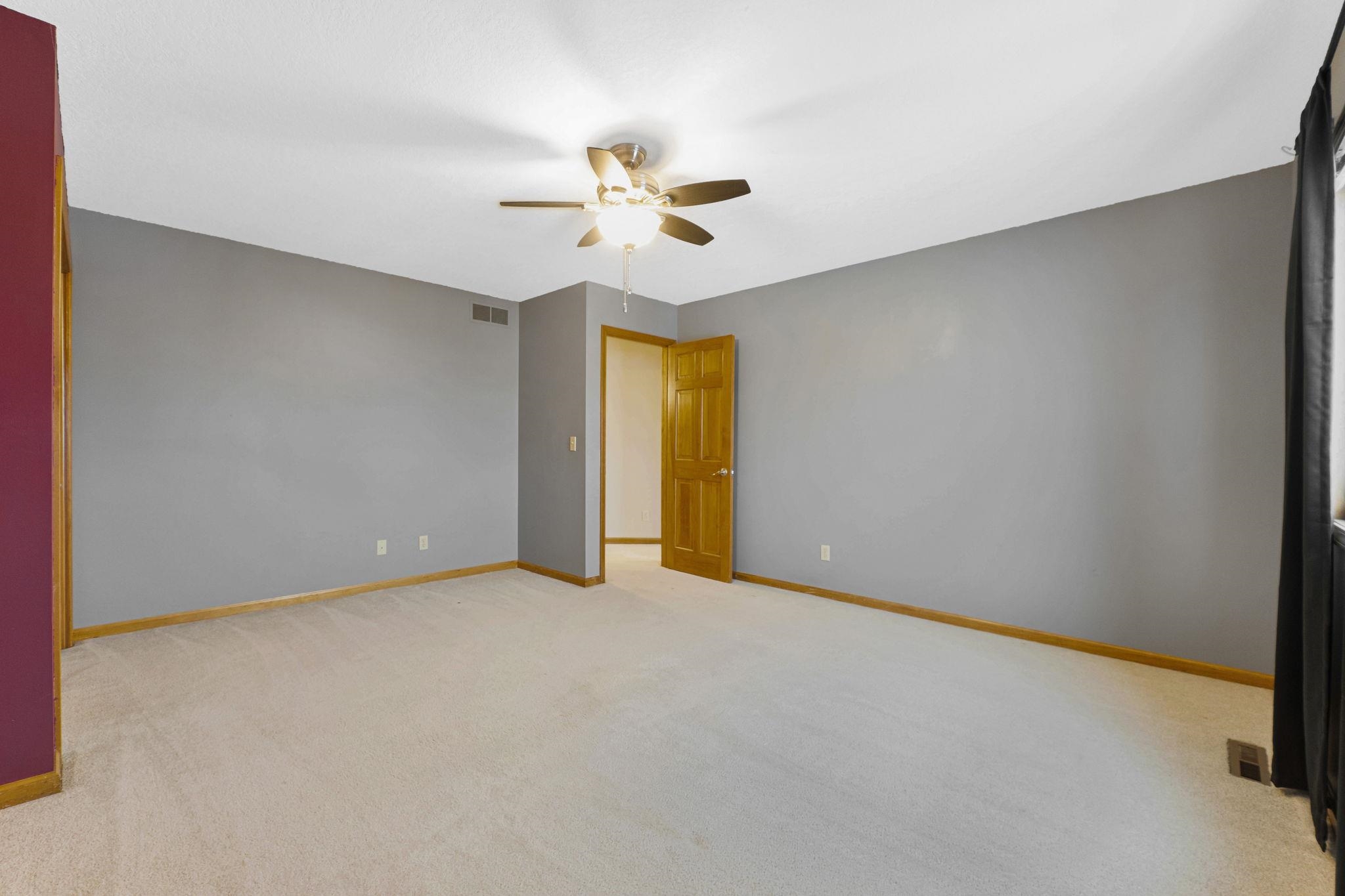 401 Hunters Ridge Auburn, IN 46706 - Photo 23 of 36 Gallery Image 23
