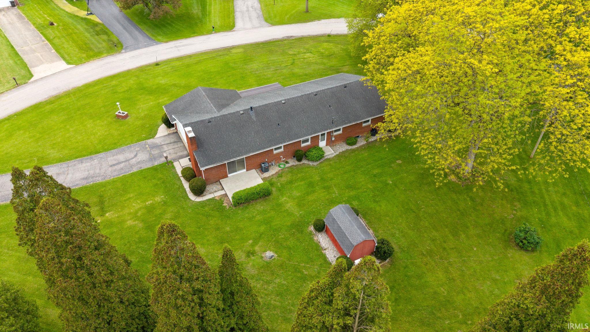 6515 West Hills Road Fort Wayne, IN 46804 - Photo 5 of 35