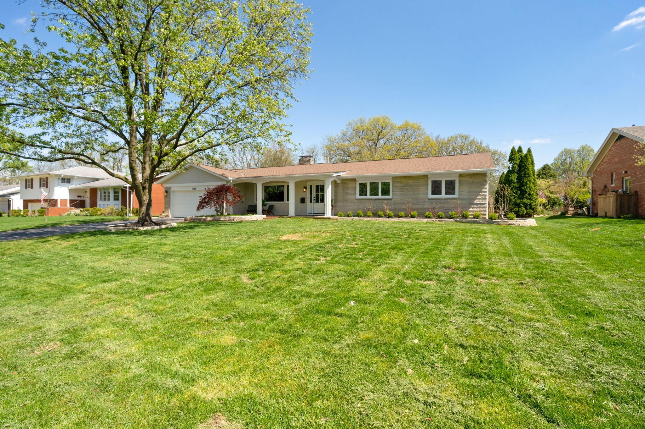 3166 Bembridge Road Columbus, OH 43221 - Photo 4 of 90 3-web-or-mls-DSC02643