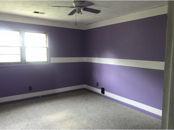 2693 Siam Road Elizabethton, TN 37643 - Photo 7 of 17 87E85BBD-38E5-4541-A1DD-89C870B45E5A