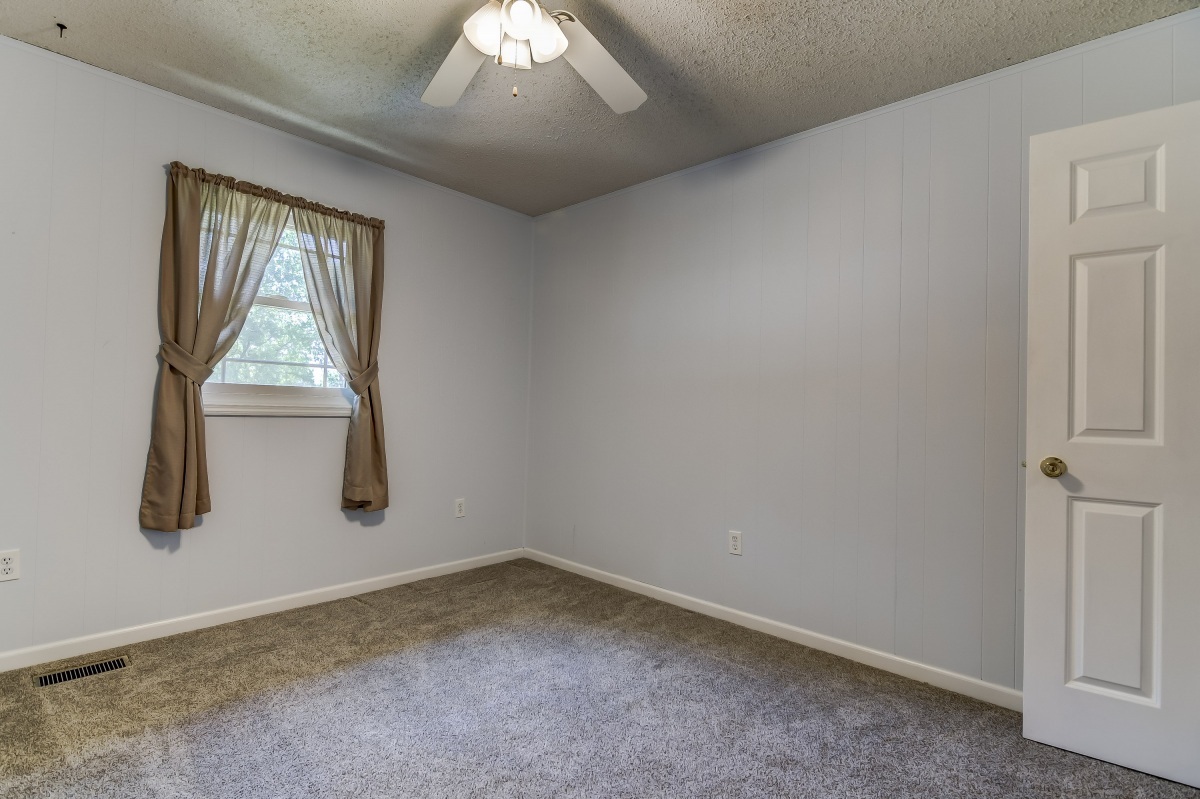 14378 Prairie Trail Athens, IL 62613 - Photo 20 of 39 Gallery Image 20