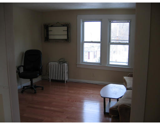 36 Norfolk Road Randolph, MA 02368 - Photo 3 of 13 Gallery Image 3
