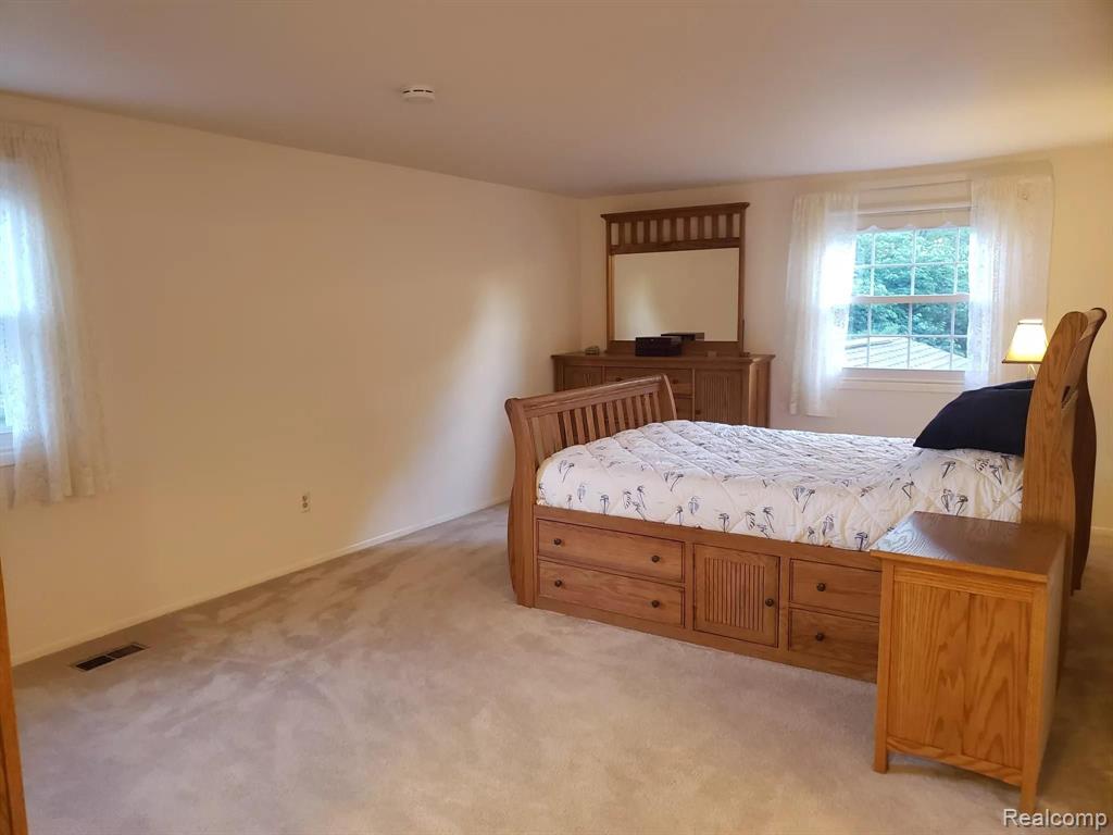7520 Chichester Road Canton, MI 48187 - Photo 36 of 49