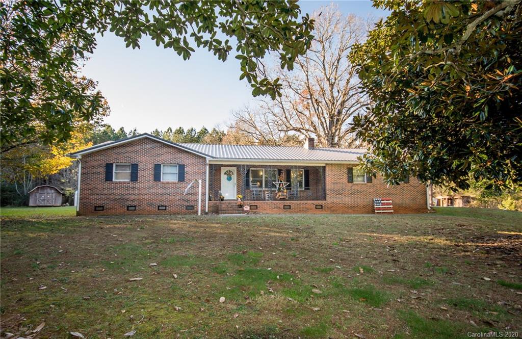 483 Bassett Road Union Grove, NC 28689 - Photo 1 of 28 Gallery Image 1