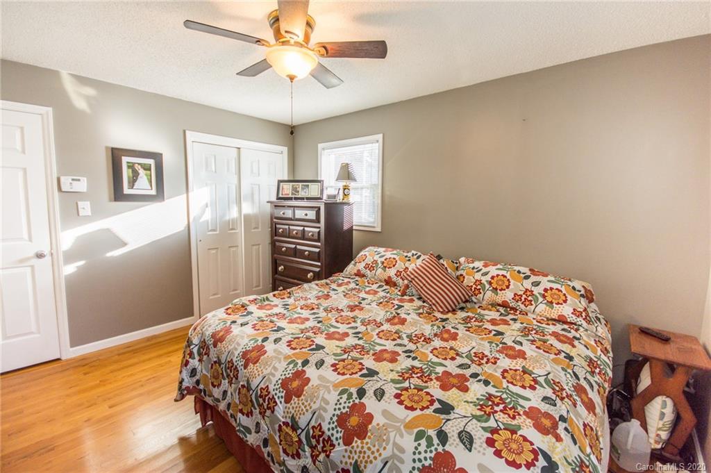 483 Bassett Road Union Grove, NC 28689 - Photo 14 of 28 Gallery Image 14
