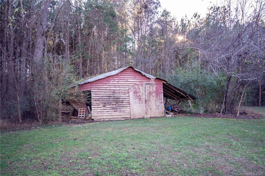 483 Bassett Road Union Grove, NC 28689 - Photo 21 of 28 Gallery Image 21