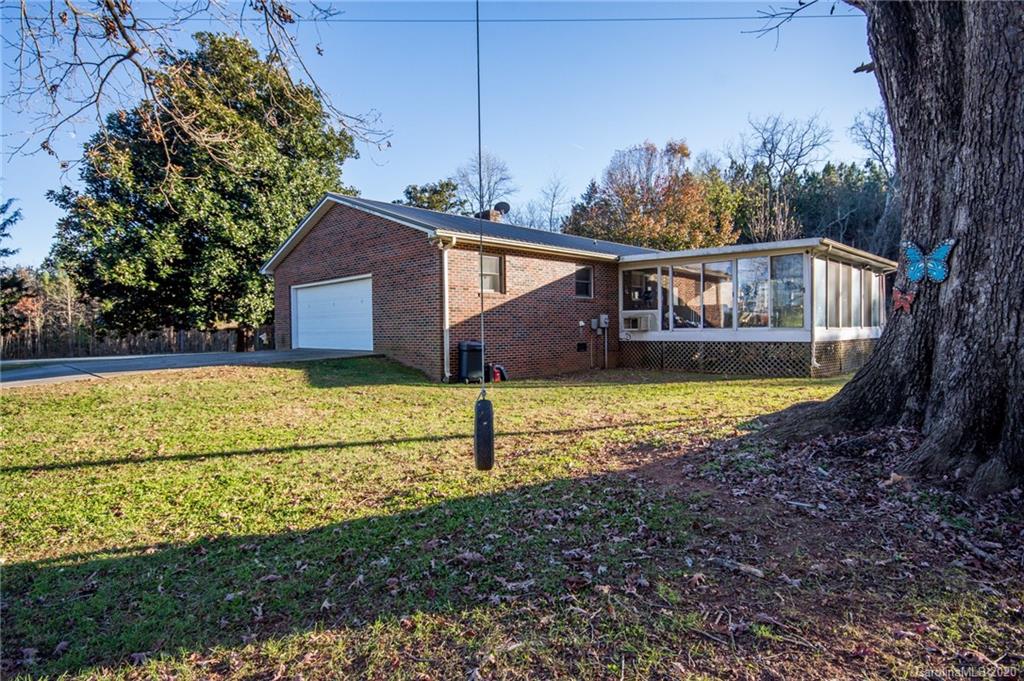 483 Bassett Road Union Grove, NC 28689 - Photo 25 of 28 Gallery Image 25