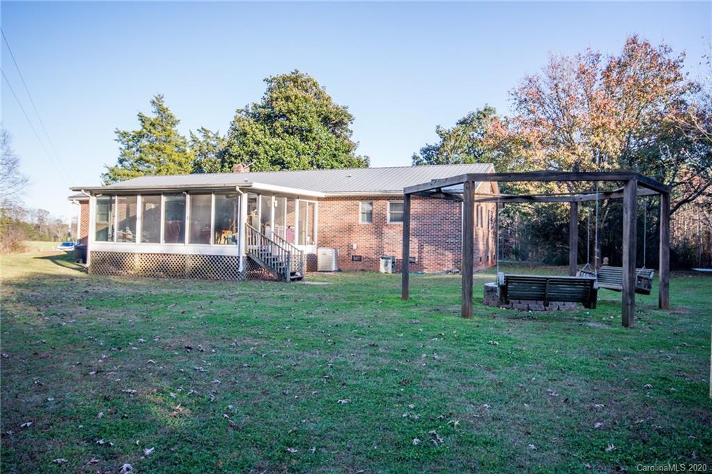 483 Bassett Road Union Grove, NC 28689 - Photo 28 of 28 Gallery Image 28