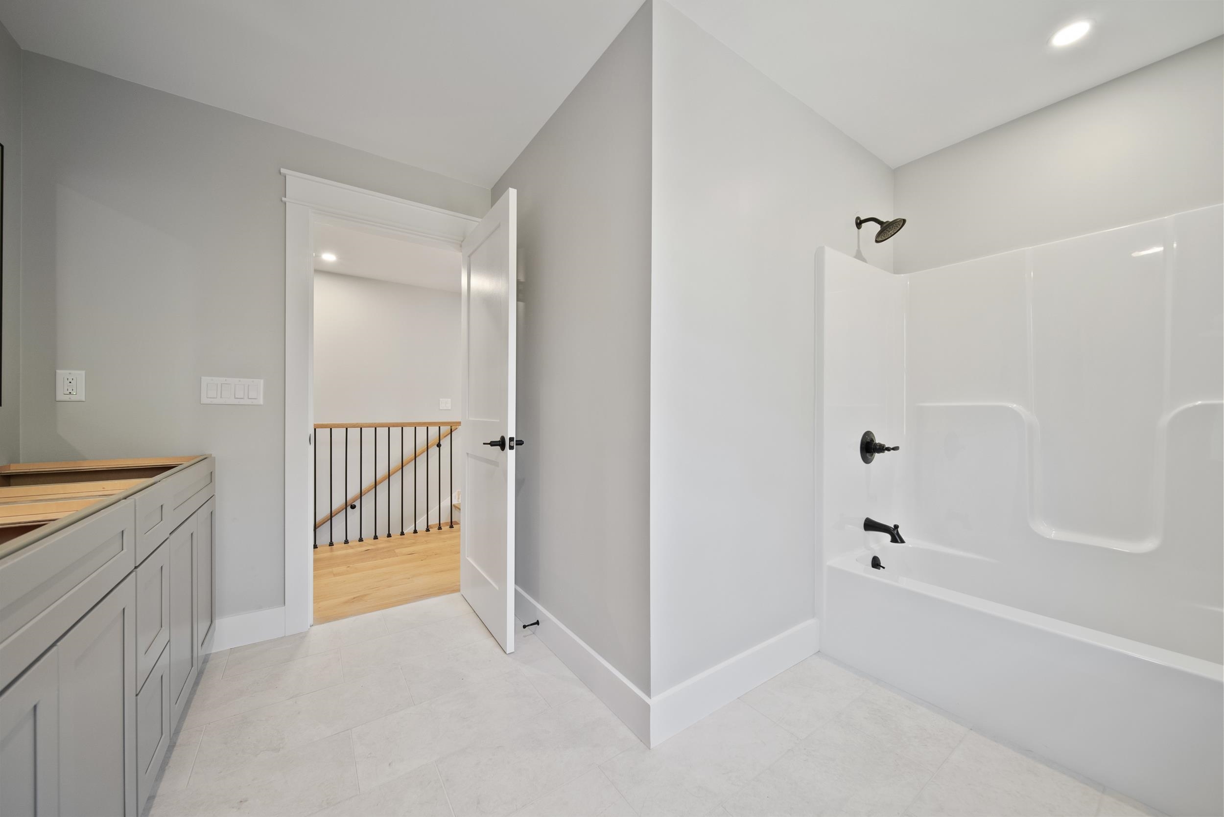 557 Mountain Road Concord, NH 03301 - Photo 41 of 52