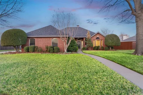 $315,000 | 401 East Church Street, Forney, TX 75126
